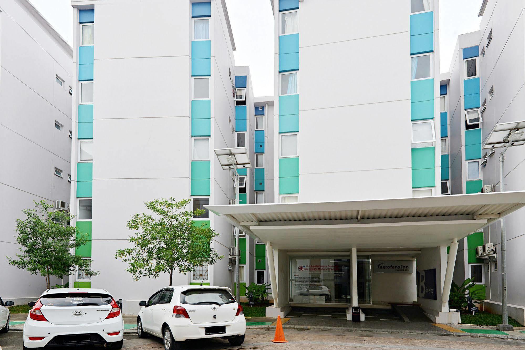 Zen Rooms Basic Tangerang Aeropolis Exteriér fotografie